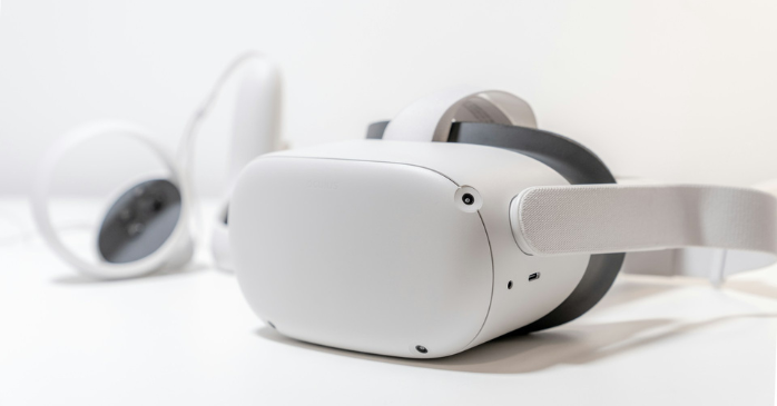 UnityのVRChatとは?